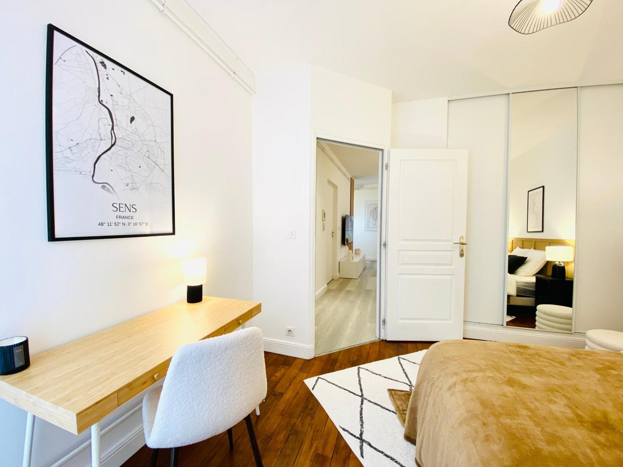 Le Subtil - Best Keys - Elegance & Confort - 2 Chambres Separees - Lit Queen Size - Smart Tv Netflix - Entre Gare & Centre Ville - A 1H De Paris - Wifi Fibre - Check-In Autonome Sens Eksteriør bilde